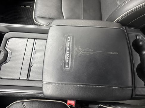 Used 2023 RAM 2500 Limited image 26