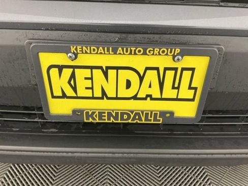 Used 2019 Toyota RAV4 LE image 30