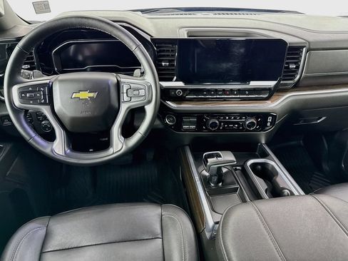 Certified 2024 Chevrolet Silverado 1500 LT AWD/4WD image 22