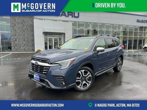 Used 2023 Subaru Ascent Limited w/ Technology Package image 1