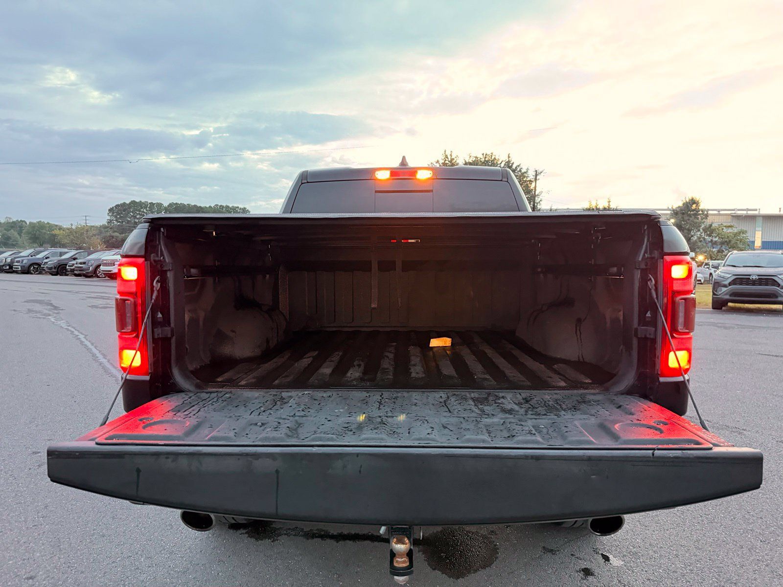 Used 2019 RAM 1500 Laramie AWD/4WD image 61