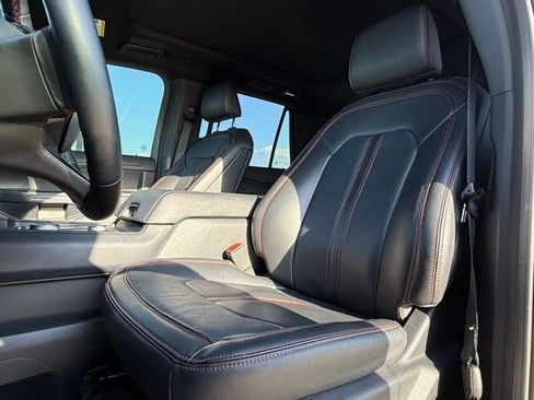 Used 2023 Ford Expedition Limited AWD/4WD image 15