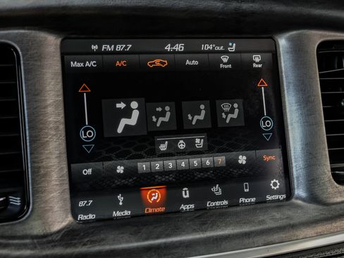 Used 2019 Dodge Charger Scat Pack w/ Daytona Edition Group RWD image 37