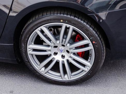 Used 2017 Maserati Quattroporte S GranSport Q4 image 13