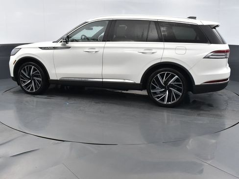 New 2025 Lincoln Aviator Reserve w/ Equipment Group 201A image 2