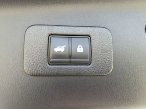 Used 2023 Nissan Armada SL w/ Captain's Chairs Package RWD image 26