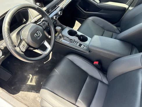 Used 2024 Honda Civic Touring image 9