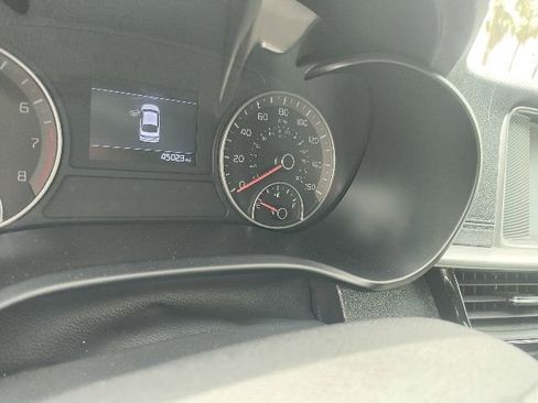 Used 2019 Kia Optima LX FWD image 6