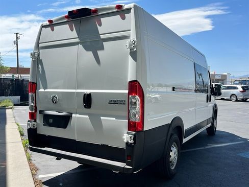 Used 2023 RAM ProMaster 3500 FWD image 8