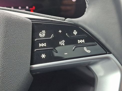 Certified 2025 Audi Q5 Premium w/ Convenience Package image 23