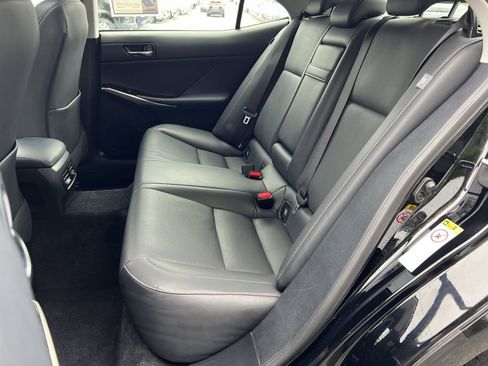 Used 2014 Lexus IS 250 RWD image 23
