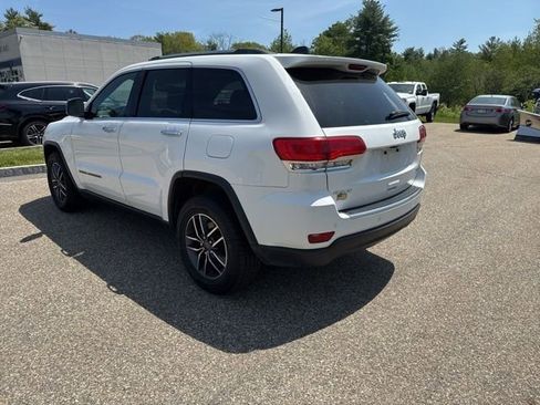 Used 2019 Jeep Grand Cherokee Limited AWD/4WD image 5