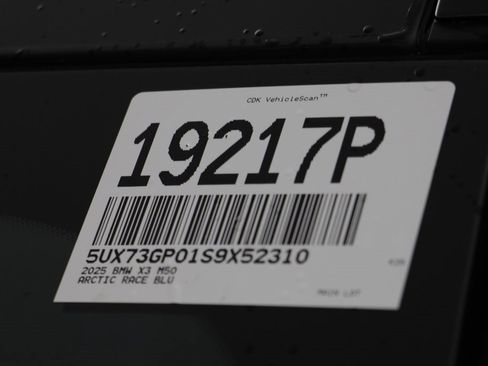Certified 2025 BMW X3 M50 w/ Premium Package image 24