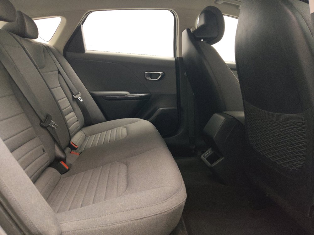 Used 2025 Kia K4 EX FWD image 19