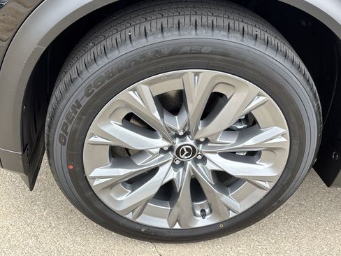 New 2026 MAZDA CX-90 3.3 Turbo w/ Preferred Package image 13