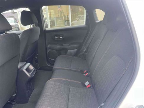 Used 2023 Honda HR-V Sport image 11