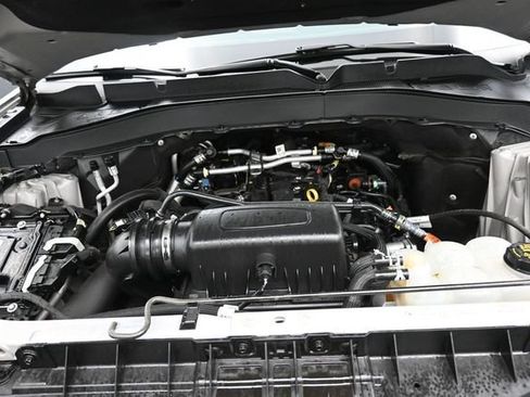 Used 2022 Ford Explorer XLT w/ Equipment Group 202A AWD/4WD image 34