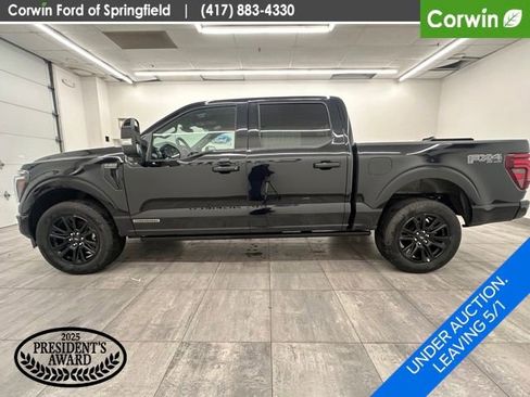 Certified 2025 Ford F150 Platinum w/ FX4 Off-Road Package AWD/4WD image 2