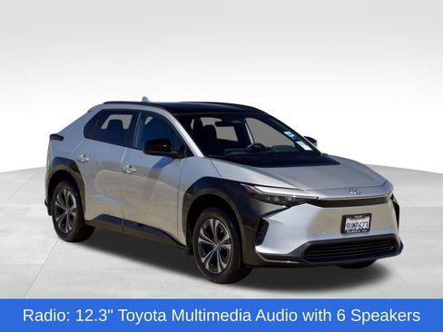 Used 2025 Toyota bZ4X FWD w/ Weather Package image 4