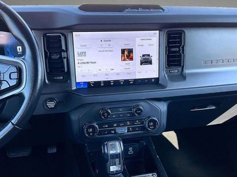 Used 2025 Ford Bronco Big Bend AWD/4WD image 6