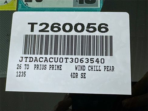 New 2026 Toyota Prius SE image 18