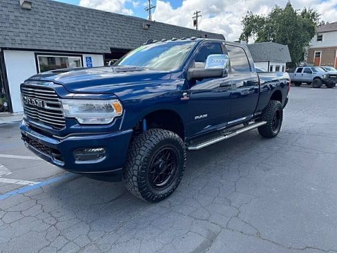 Used 2023 RAM 2500 Laramie AWD/4WD image 8