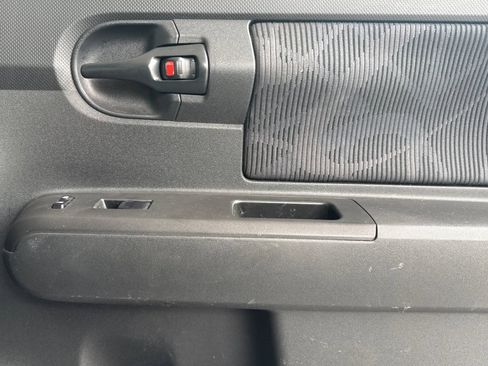 Used 2012 Scion xB FWD image 21