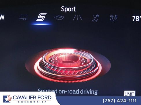 Used 2026 Ford Explorer Active w/ Active Comfort Package AWD/4WD image 37
