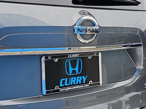 Used 2019 Nissan Rogue SL w/ Premium Package image 35