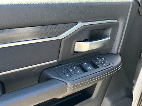 New 2026 RAM 2500 Big Horn AWD/4WD image 19