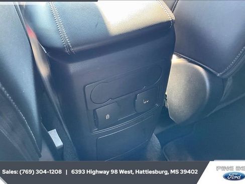 Certified 2024 Ford Explorer XLT w/ Equipment Group 202A image 24