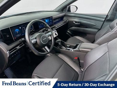 Certified 2025 Hyundai Santa Cruz Limited AWD/4WD image 14