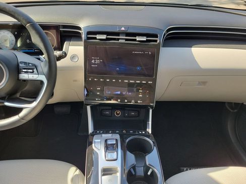 Used 2022 Hyundai Tucson Limited FWD image 31