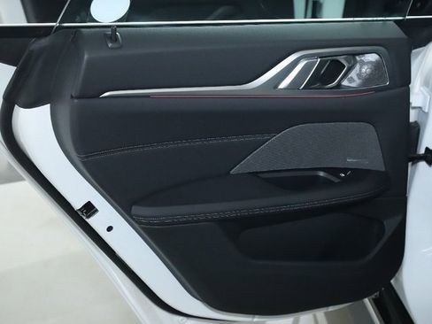 Used 2025 BMW 430i xDrive w/ Premium Package image 31