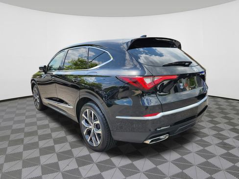Used 2023 Acura MDX SH-AWD w/ Technology Package image 3