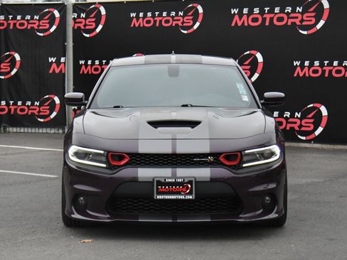 Used 2020 Dodge Charger Scat Pack image 2