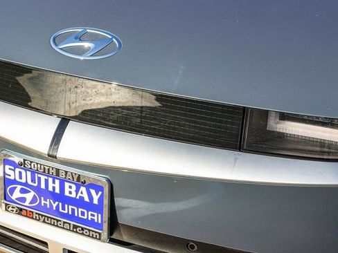 Certified 2023 Hyundai Ioniq 5 SEL image 11