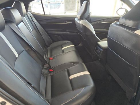 Used 2025 Toyota Camry SE image 39