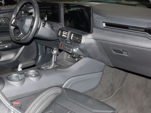 Used 2024 Ford Mustang GT w/ GT Performance Package RWD image 14