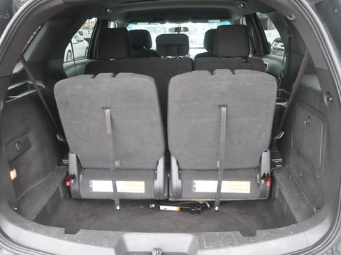 Used 2014 Ford Explorer XLT AWD/4WD image 12