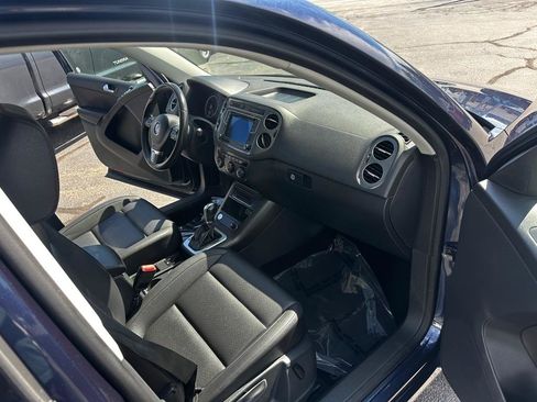 Used 2016 Volkswagen Tiguan SE AWD/4WD image 10