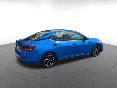 Used 2025 Nissan Sentra SV FWD image 15