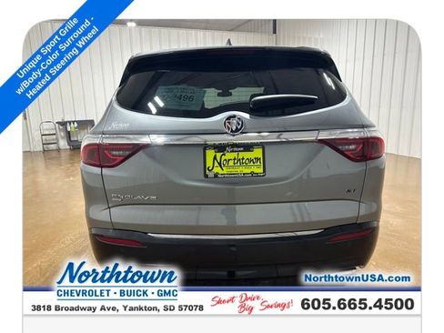 Used 2023 Buick Enclave Essence w/ Sport Touring Edition AWD/4WD image 4