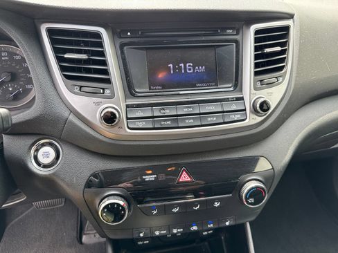 Used 2016 Hyundai Tucson Sport FWD image 22