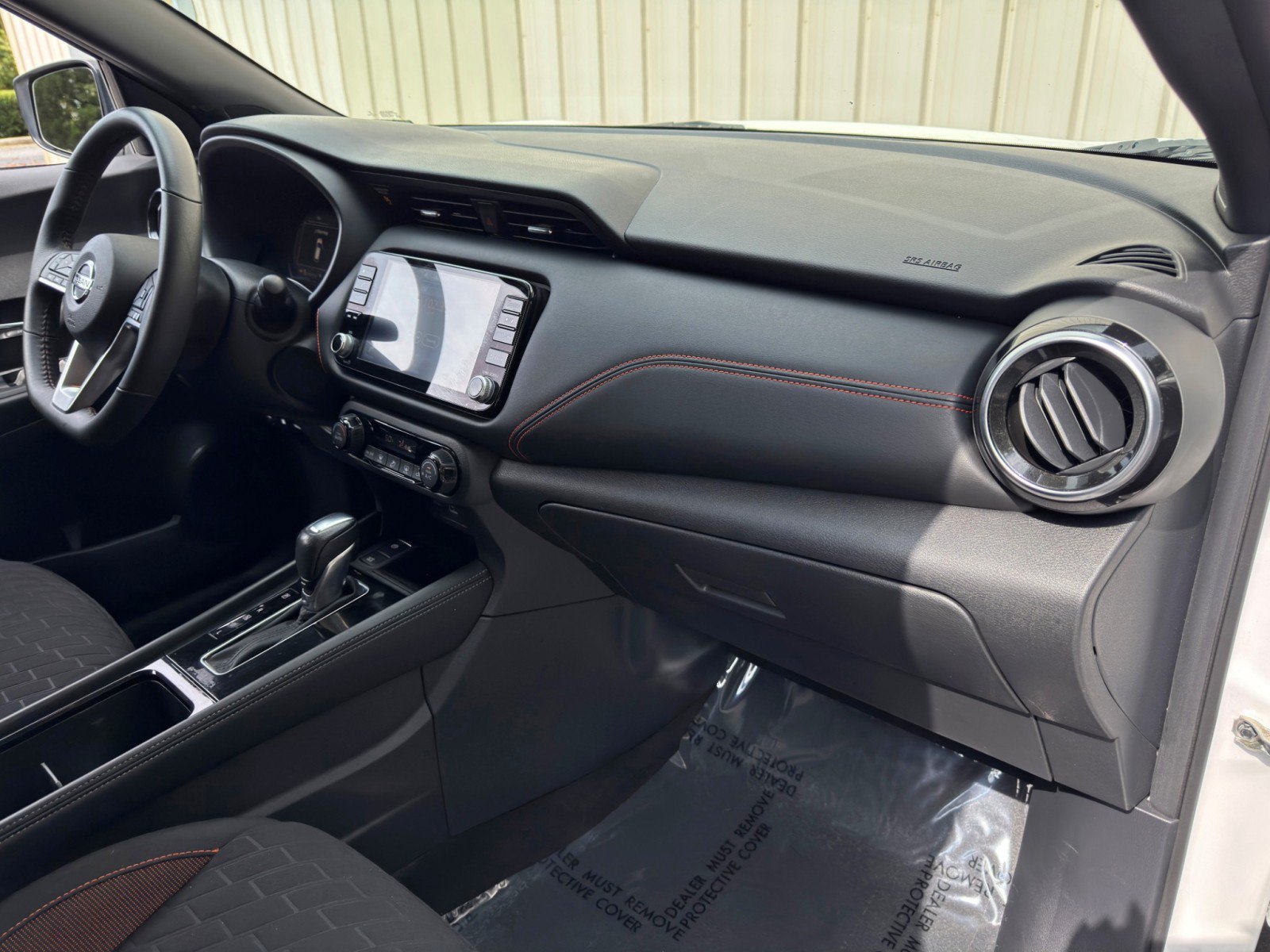 Used 2021 Nissan Kicks SR FWD image 13