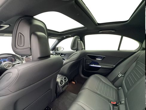 Used 2023 Mercedes-Benz C 300 Sedan image 23