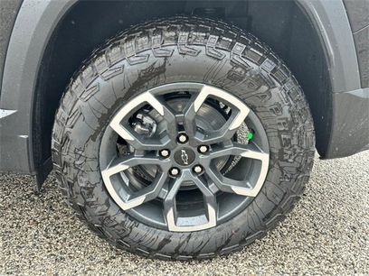 New 2026 Chevrolet Equinox ACTIV w/ LPO, Floor Liner Package