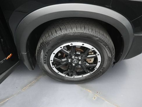 Used 2023 Nissan Pathfinder Rock Creek AWD/4WD image 33