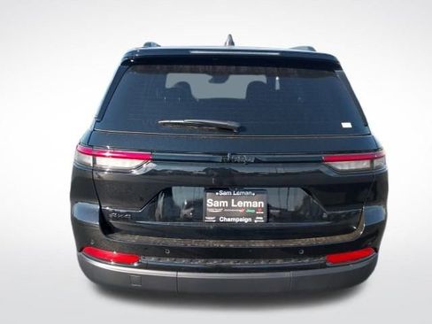 New 2025 Jeep Grand Cherokee Laredo image 22