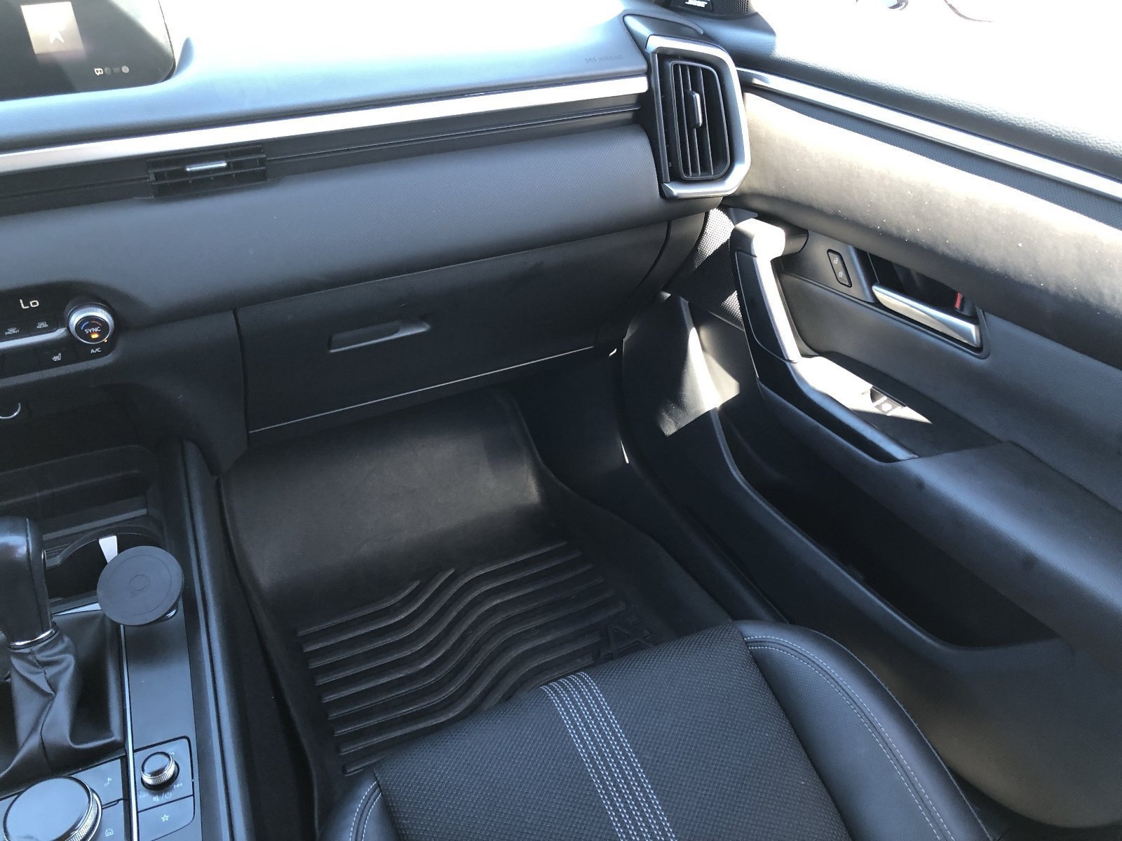 Used 2024 MAZDA CX-50 AWD 2.5 S w/ Cargo Package image 16
